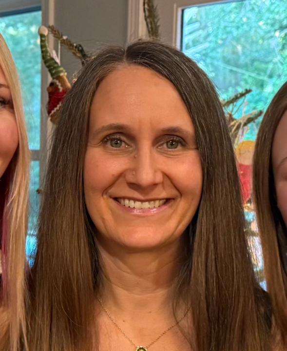 Caroline Hendrix