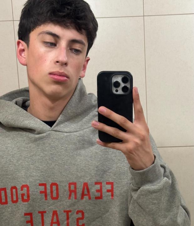 Alex Hernandez