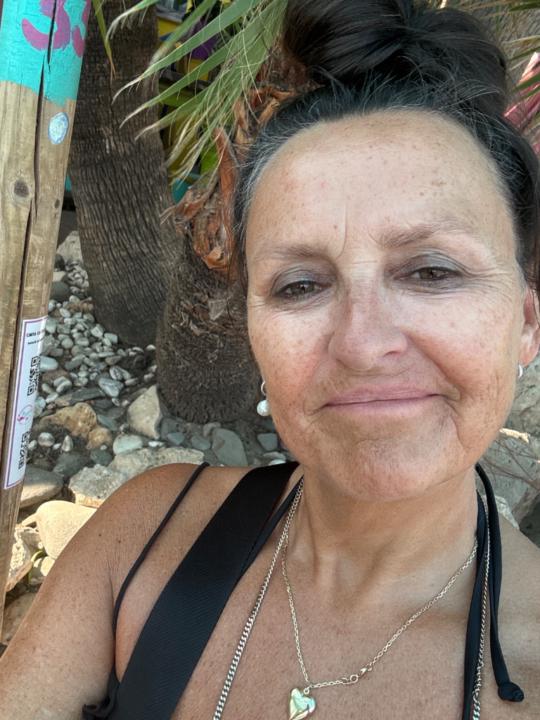 Gunn sissel blom Welle