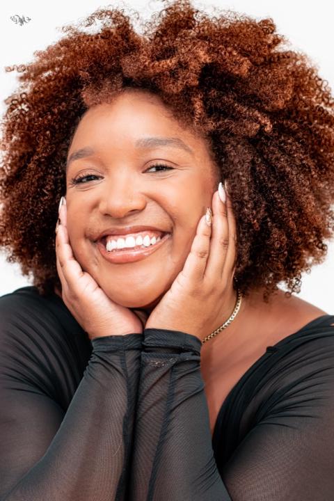 Nairobi Carrillo Hansel