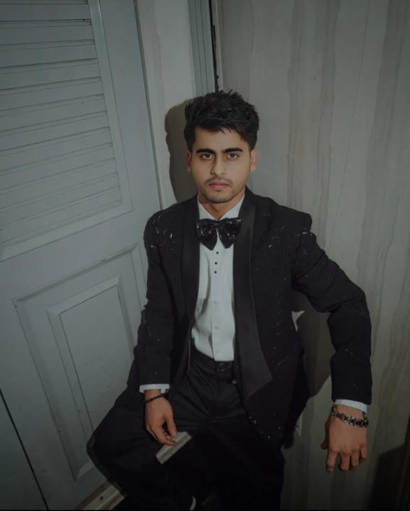 Ansh Saraiya