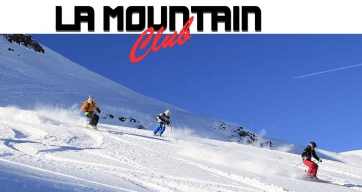 LA MOUNTAIN ESQUI CLUB