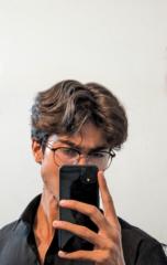 Umer F