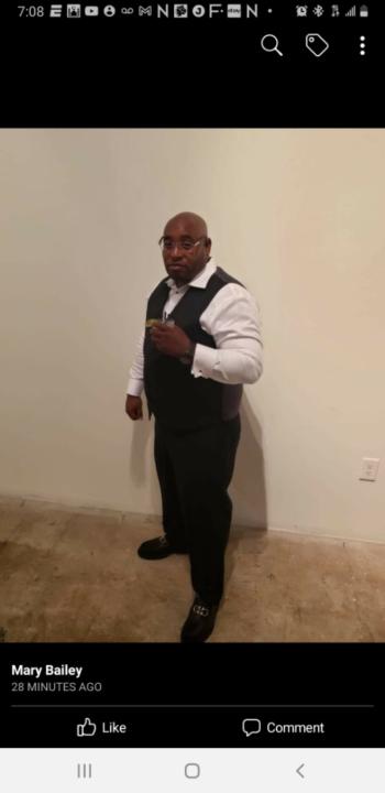 Edward Brooks Jr