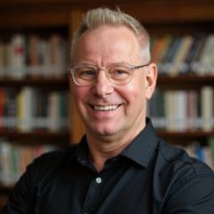 Roger Sutherland