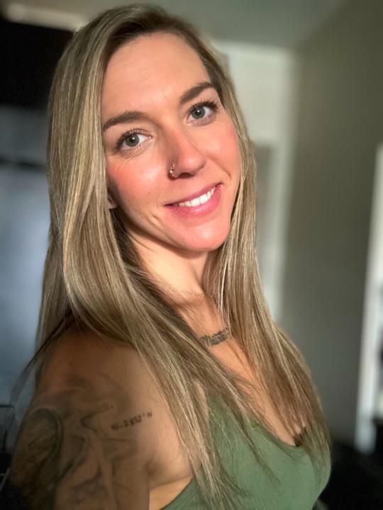 Scarlet Stroker