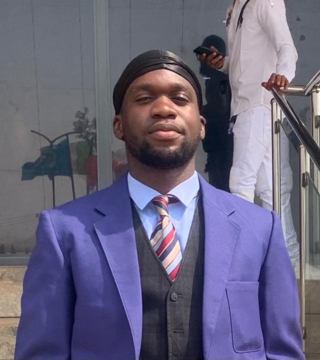 Akinolu Adeshina