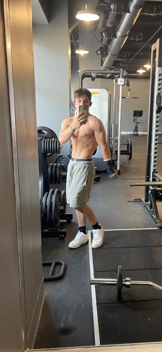 Ethan Nasvaderani