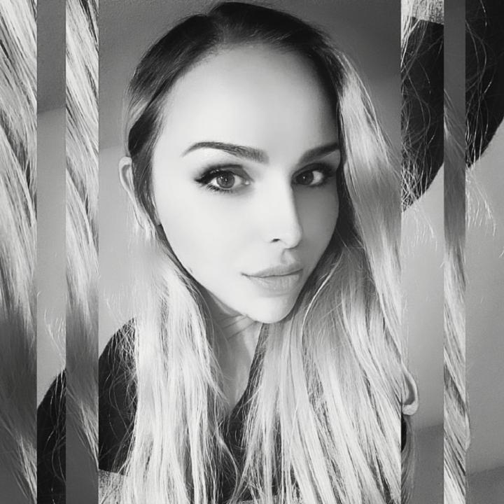 Erica Bennett
