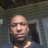 Deon T Hines
