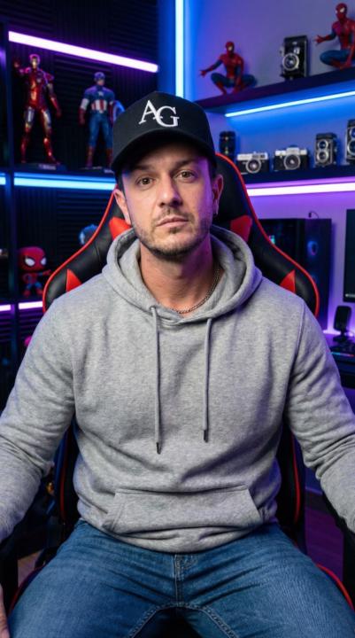 Adrian Gallera Ballester