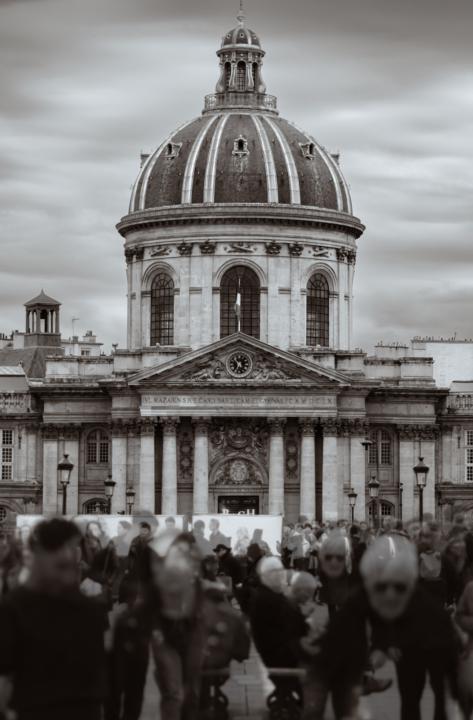 Assignment #15: Across Pont des Arts