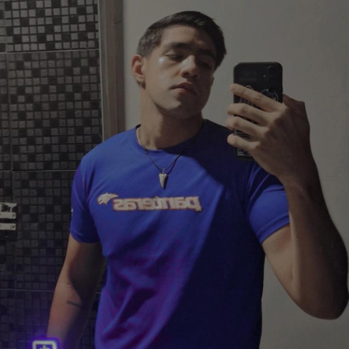 Oscar Robles