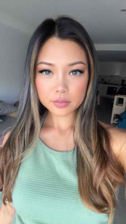 Teena H d