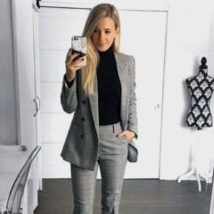 Judiana Gray