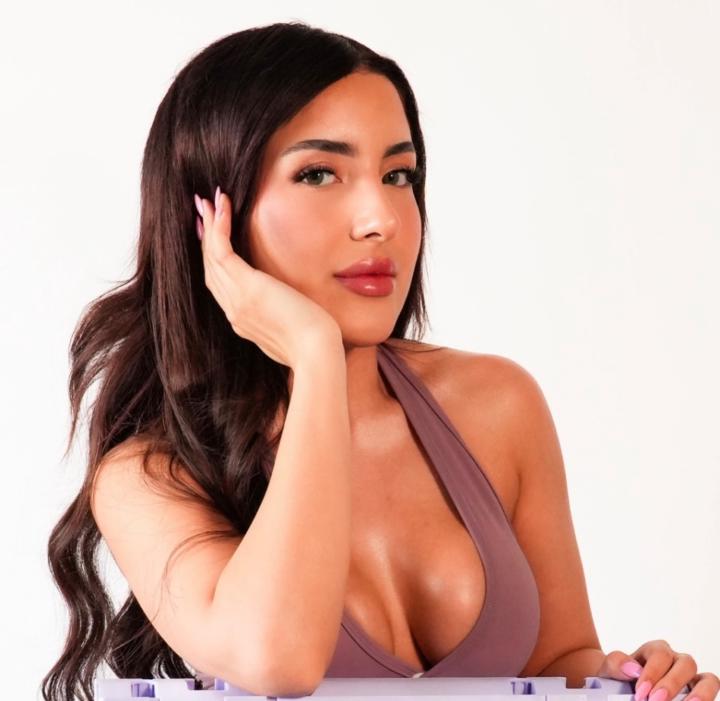 Andrea Alvarez
