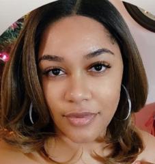 Elle Brown