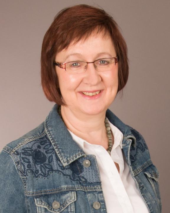 Annette Knuettel