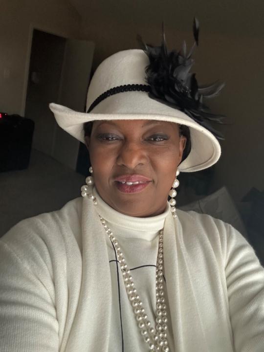 Dr Beatrice Hornsby