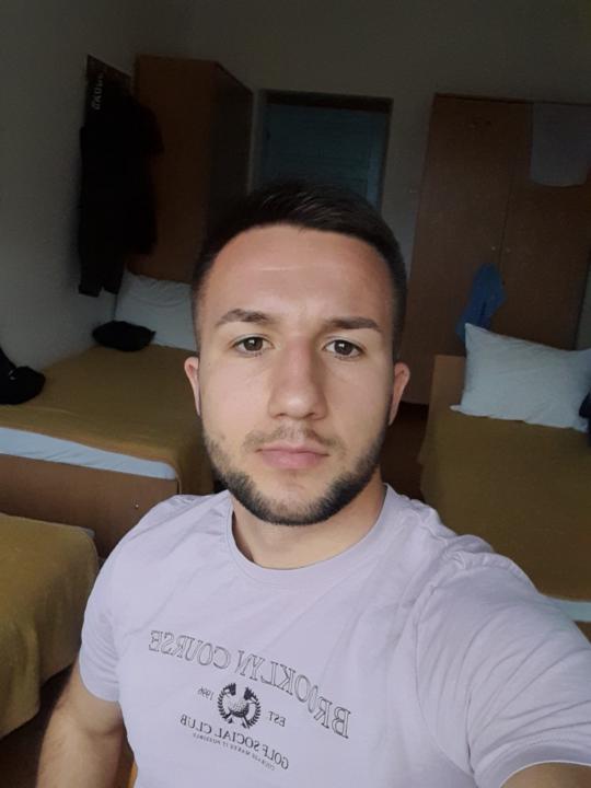 Vlada Milosavljevic