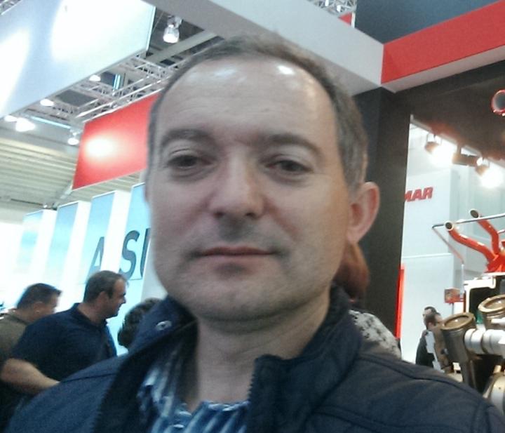 Ивайло Петракиев