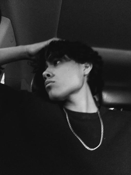 Dylan Flores