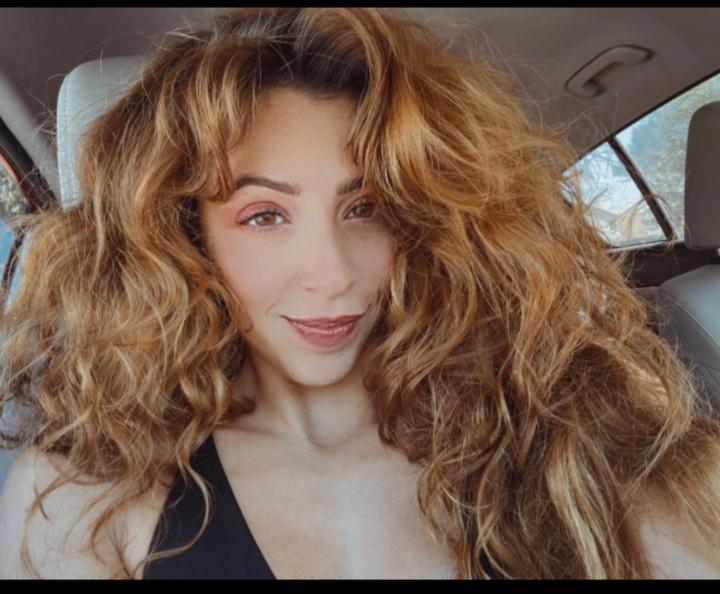 Yanely Vasquez