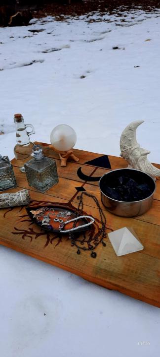 🌕 Worm Blood Moon — A Night to Get Still