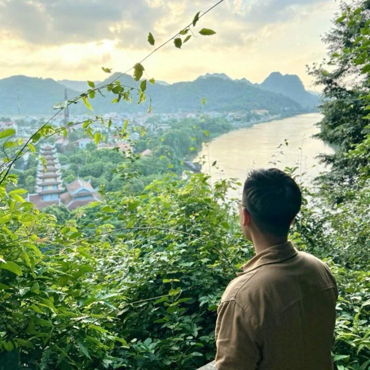 Hưng Nguyễn Hoàng