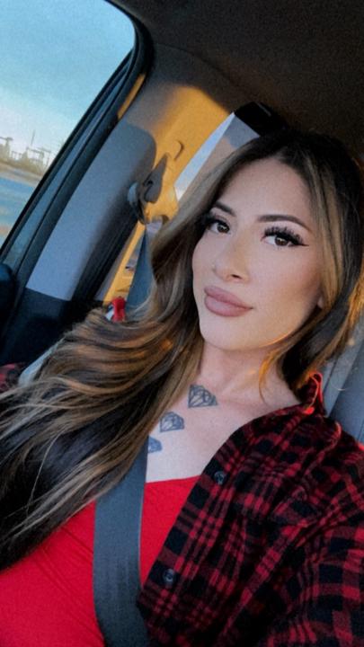 Zaneta Luna
