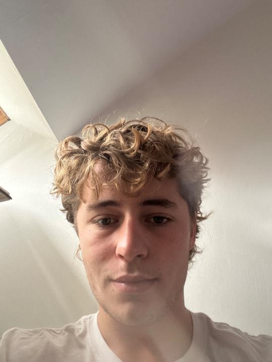 Angus Sherwood