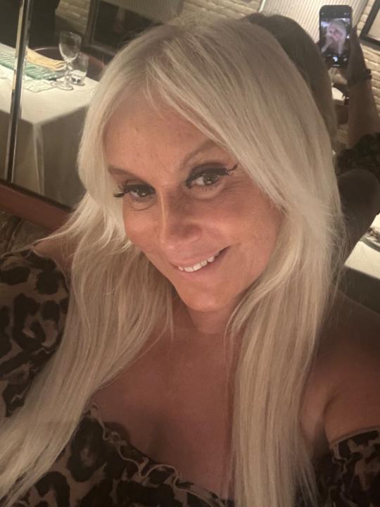 Lisa Cabrera