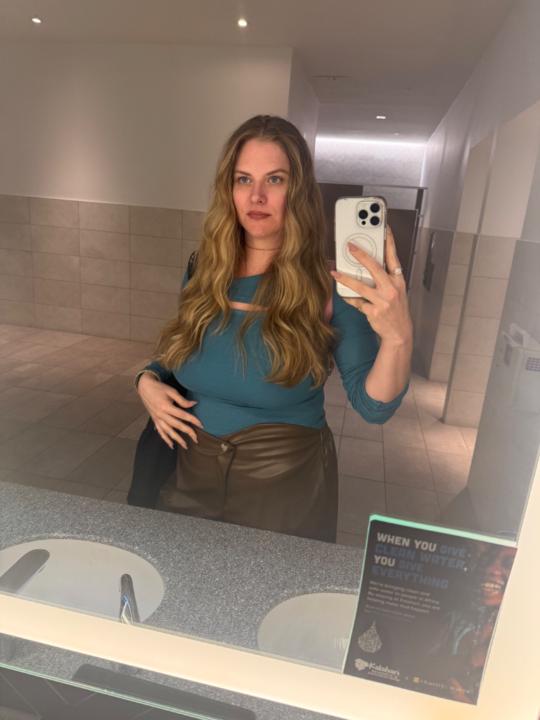 Christa Holt