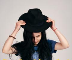 Laura V