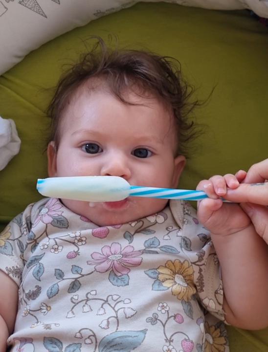 Rafraîchissement bébé et glace 
