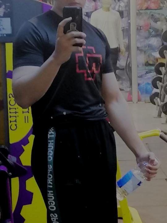 Ali H.