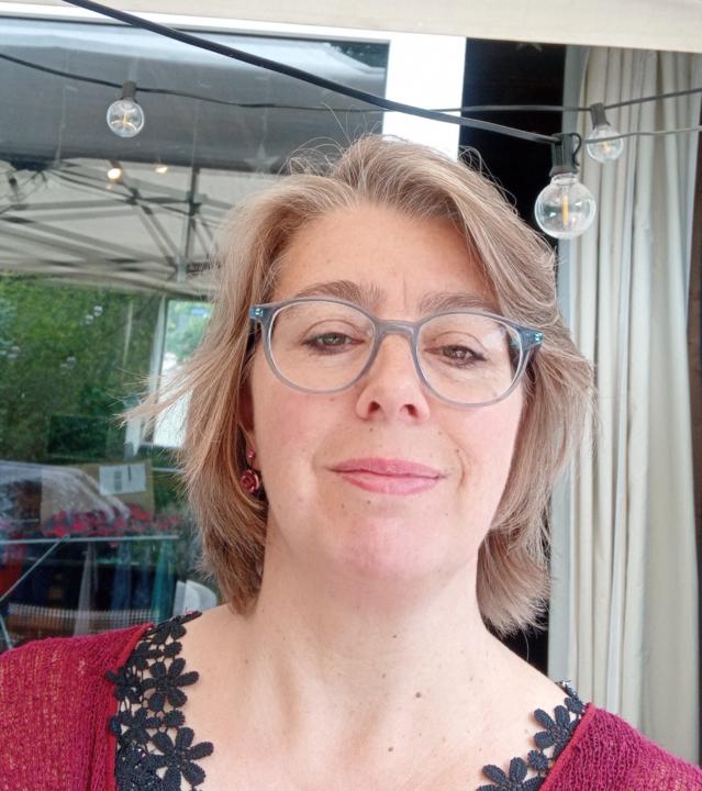 Anne-Hélène Moens