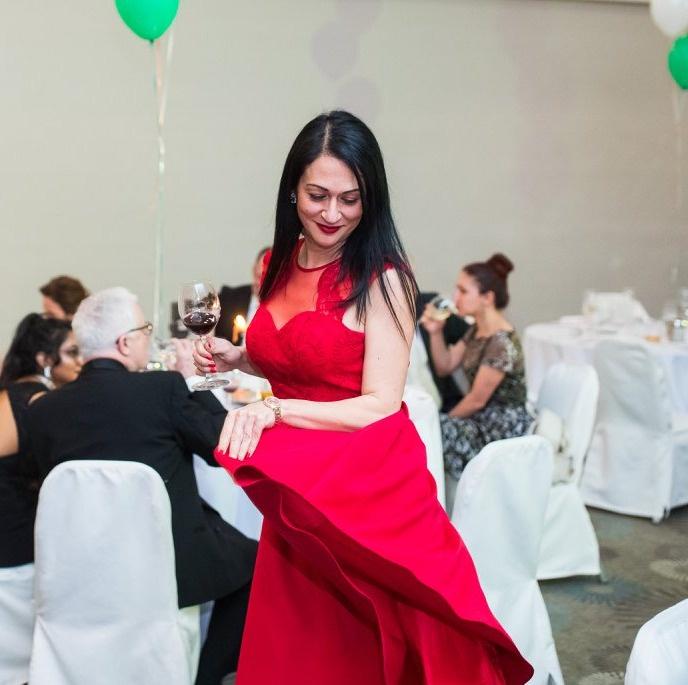 Ани Пчеларова