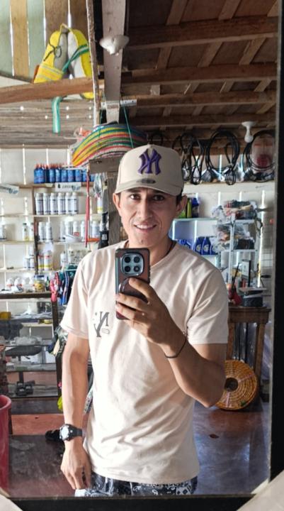 Deyner Fabián Triana Claro