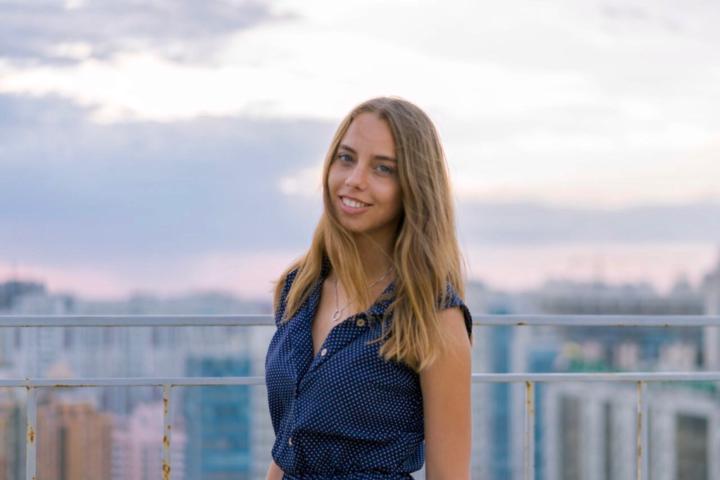 Alina Konivschinska