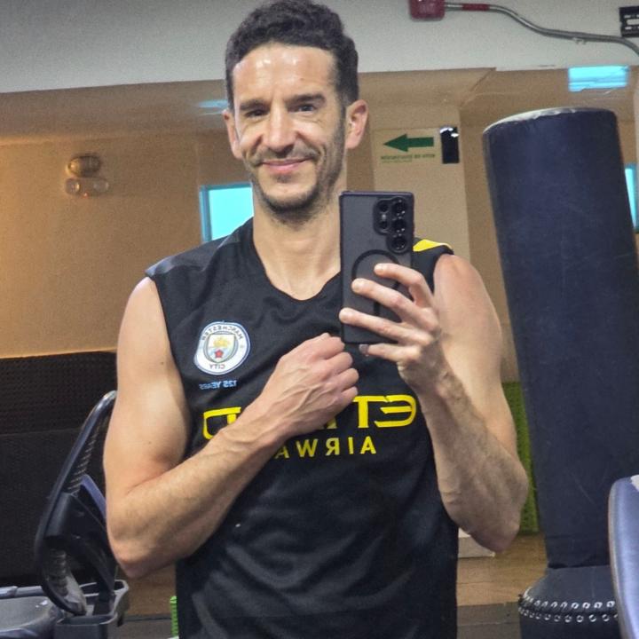 Mikel Caballero