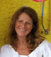 Christina Diana Wenderoth