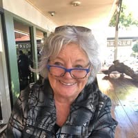 Lynda Caporn