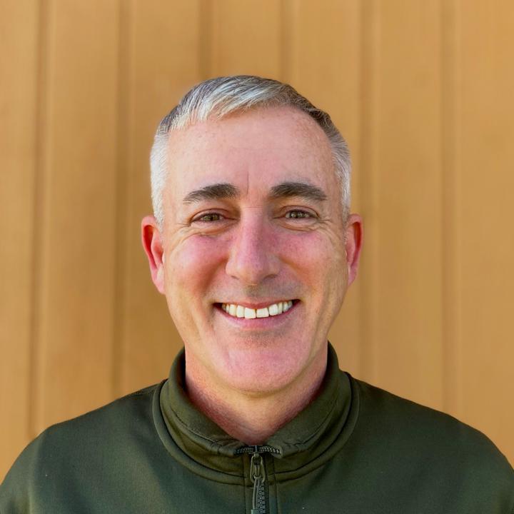 Colin Valnion