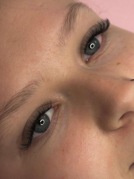 Lash-ous!!