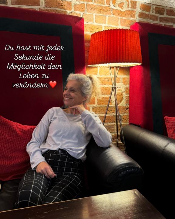 Angela Ruhoff