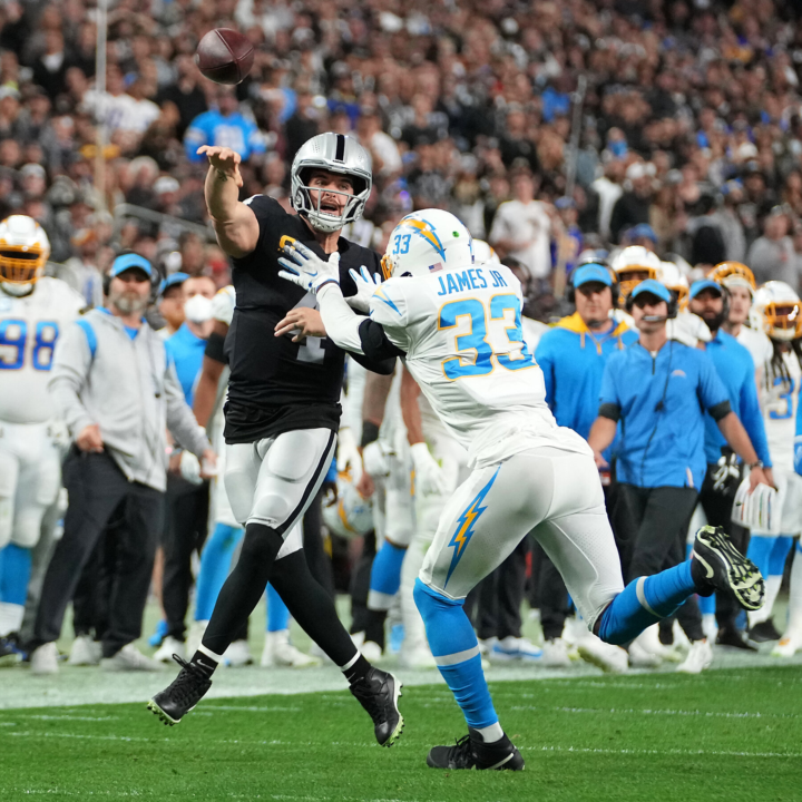 Raiders vs. Chargers – Monday Night Football