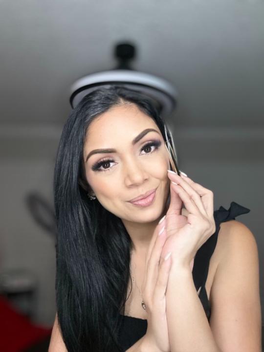 Angie Salome