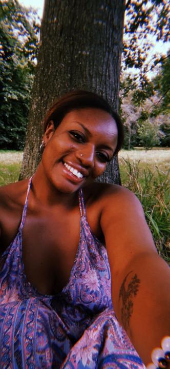 Monique -Mo