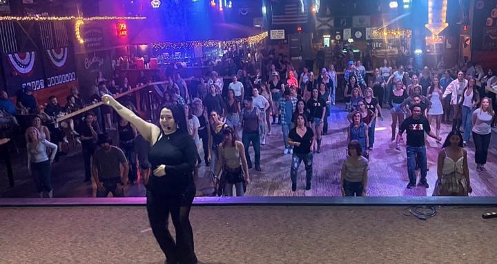 Line Dancin’ with Cass